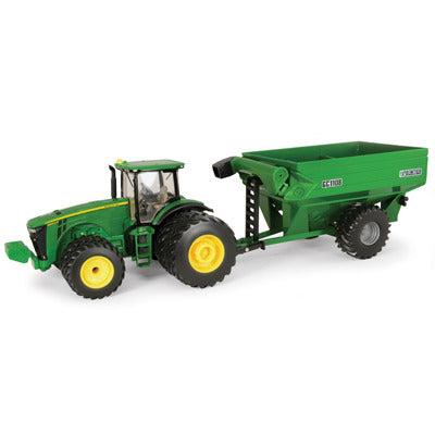 1/32 8260R with Grain Cart